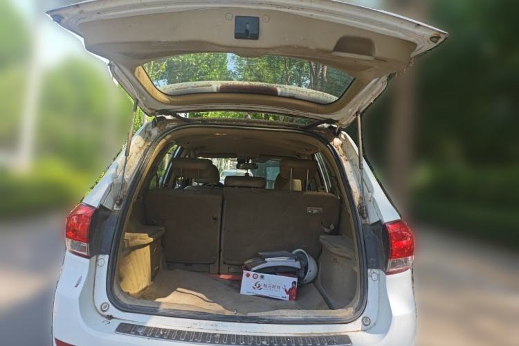 Used Haval H6 2012 1.5T Manual Two-Wheel Drive Elite Model Trunk