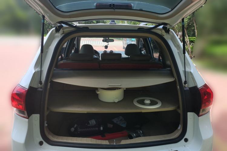 Used Haval H6 2012 1.5T Manual Two-Wheel Drive Elite Model Trunk