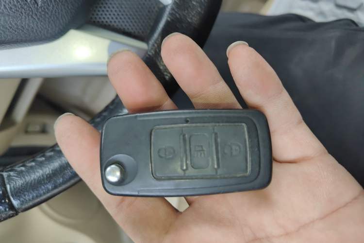 Used Haval H6 2012 2.4L Automatic Two-Wheel Drive Elite Version Vehicle Key