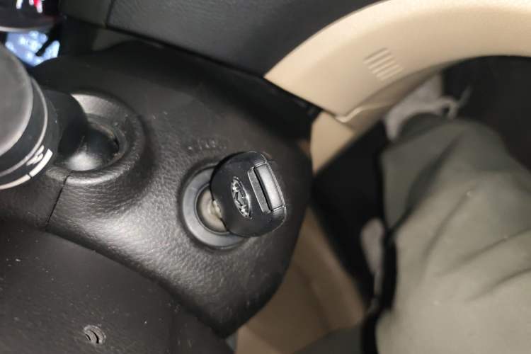 Used Haval H6 2012 2.4L Automatic Two-Wheel Drive Elite Version Vehicle Key