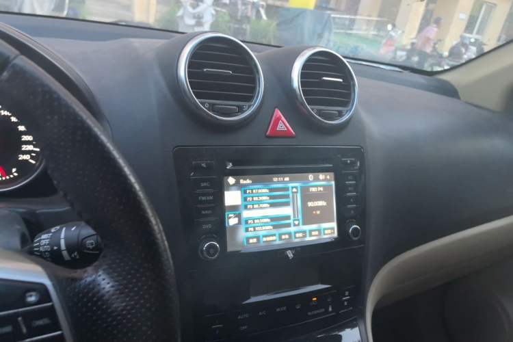 Used Haval H6 2013 1.5T Manual 4x4 Prestige Edition Audio And AC Panel