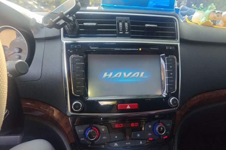 Used Haval H6 2013 Sports Edition 1.5T Manual Two-Wheel Drive Elite Model Audio And AC Panel