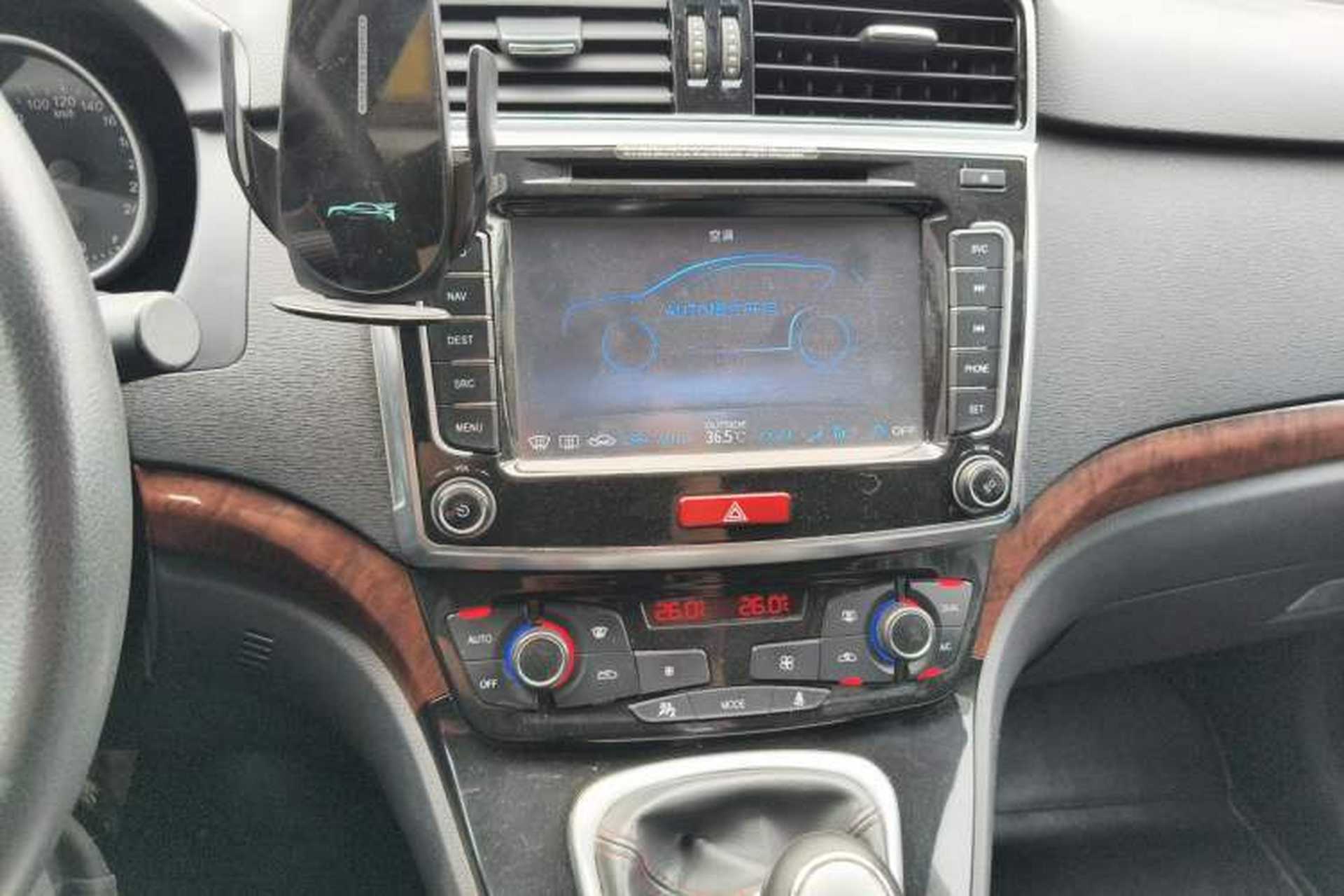 Used Haval H6 2013 Sport Edition 1.5T Manual 4x4 Prestige Model Audio And AC Panel