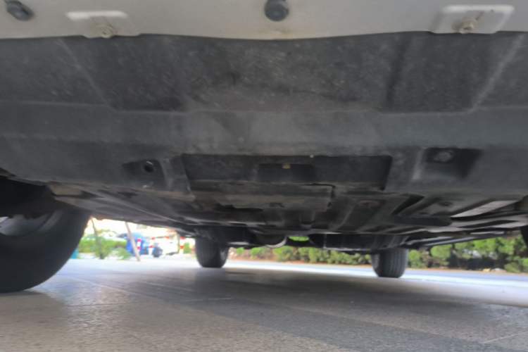 Used Haval H6 2013 Sport Edition 1.5T Manual Two-Wheel Drive Prestige Model Chassis Front