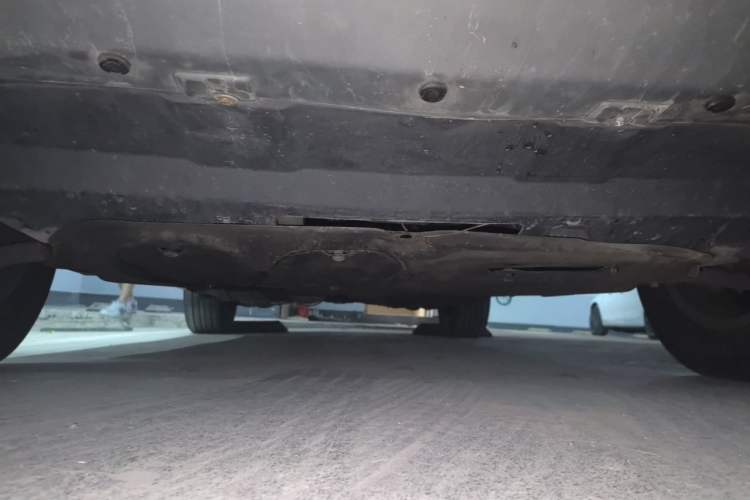 Used Haval H6 2013 Sports Edition 1.5T Manual Two-Wheel Drive Elite Model Chassis Front