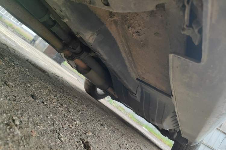 Used Haval H6 2013 1.5T Manual 4x4 Prestige Edition Chassis Front Left