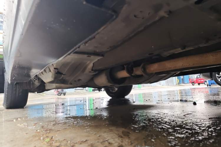 Used Haval H6 2013 Sports Edition 1.5T Manual Two-Wheel Drive Elite Model Chassis Front Right