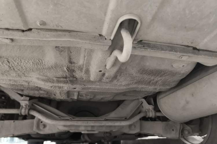 Used Haval H6 2013 Sports Edition 1.5T Manual Two-Wheel Drive Elite Model Chassis Rear