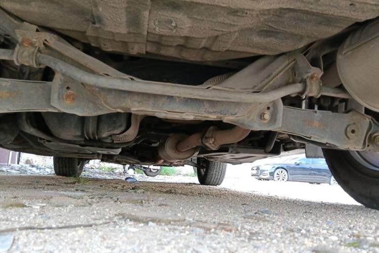 Used Haval H6 2013 Sports Edition 1.5T Manual Two-Wheel Drive Elite Model Chassis Rear