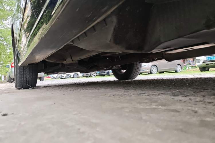 Used Haval H6 2013 Upgraded Model 2.4L Automatic Two-Wheel Drive Elite Version Chassis Rear Left