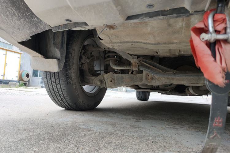 Used Haval H6 2013 Upgraded Model 1.5T Manual Two-Wheel Drive Urban Version Chassis Rear Left