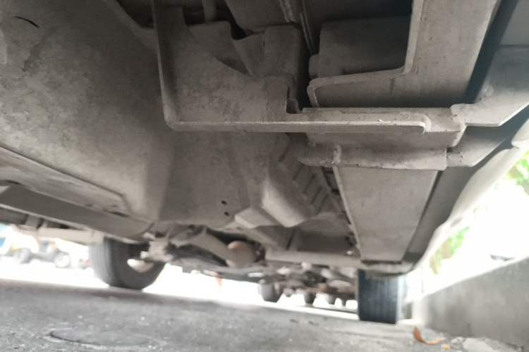 Used Haval H6 2013 Sports Edition 1.5T Manual Two-Wheel Drive Elite Model Chassis Rear Right