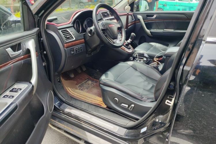 Used Haval H6 2013 Sports Edition 1.5T Manual Two-Wheel Drive Elite Model Driver Seat