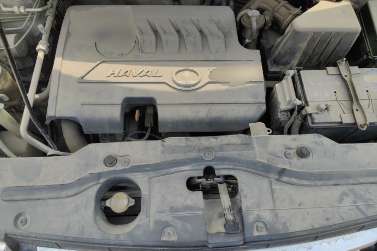 Used Haval H6 2013 1.5T Manual 4x4 Prestige Edition Engine Bay