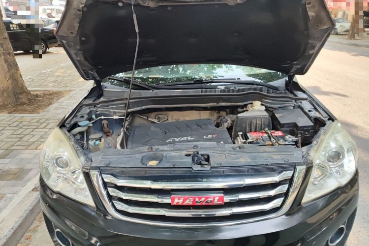 Used Haval H6 2013 Upgraded Model 1.5T Manual Two-Wheel Drive Elite Version Engine Bay