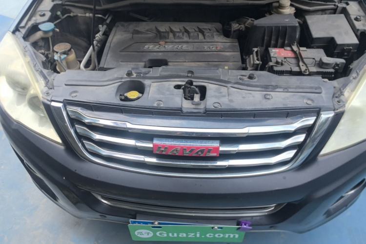 Used Haval H6 2013 Upgraded Model 1.5T Manual Two-Wheel Drive Elite Version Engine Bay
