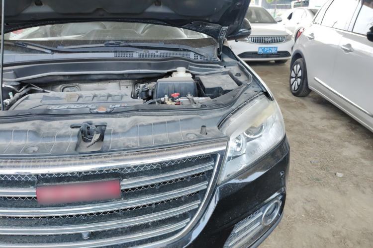 Used Haval H6 2013 Sports Edition 1.5T Manual Two-Wheel Drive Elite Model Engine Bay Left