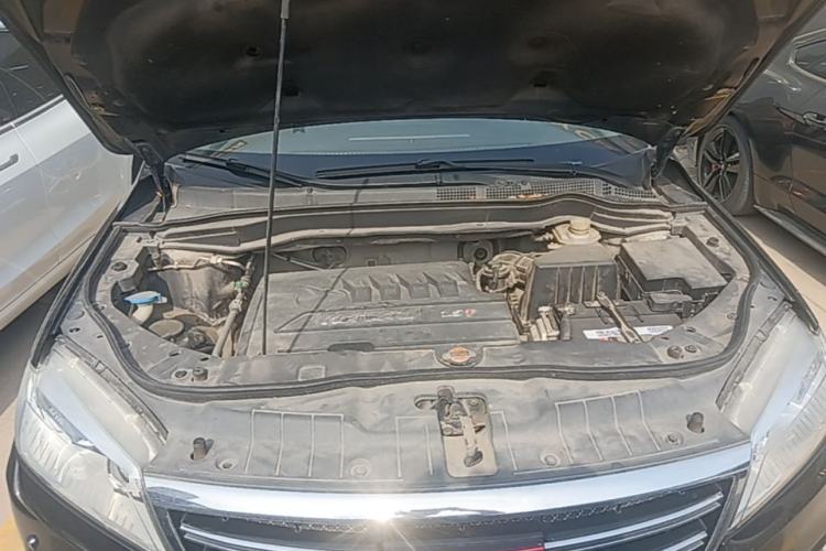 Used Haval H6 2013 Sport Edition 1.5T Manual Two-Wheel Drive Prestige Model Engine Bay