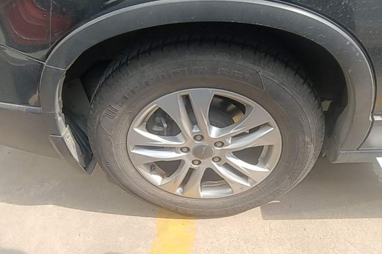 Used Haval H6 2013 Sport Edition 1.5T Manual Two-Wheel Drive Prestige Model Exterior 5