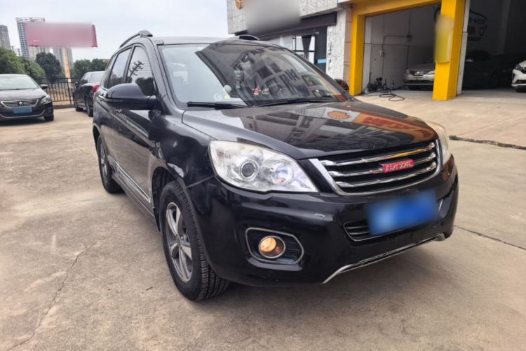 Used Haval H6 2013 Upgraded Model 2.4L Automatic Two-Wheel Drive Elite Version Front Right 45 Deg