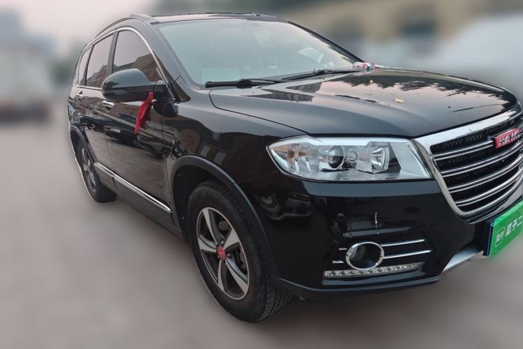 Used Haval H6 2013 Upgraded Model 1.5T Manual Two-Wheel Drive Prestige Version Front Right 45 Deg