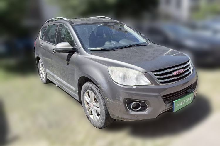 Used Haval H6 2013 Upgraded Model 1.5T Manual Two-Wheel Drive Prestige Version Front Right 45 Deg