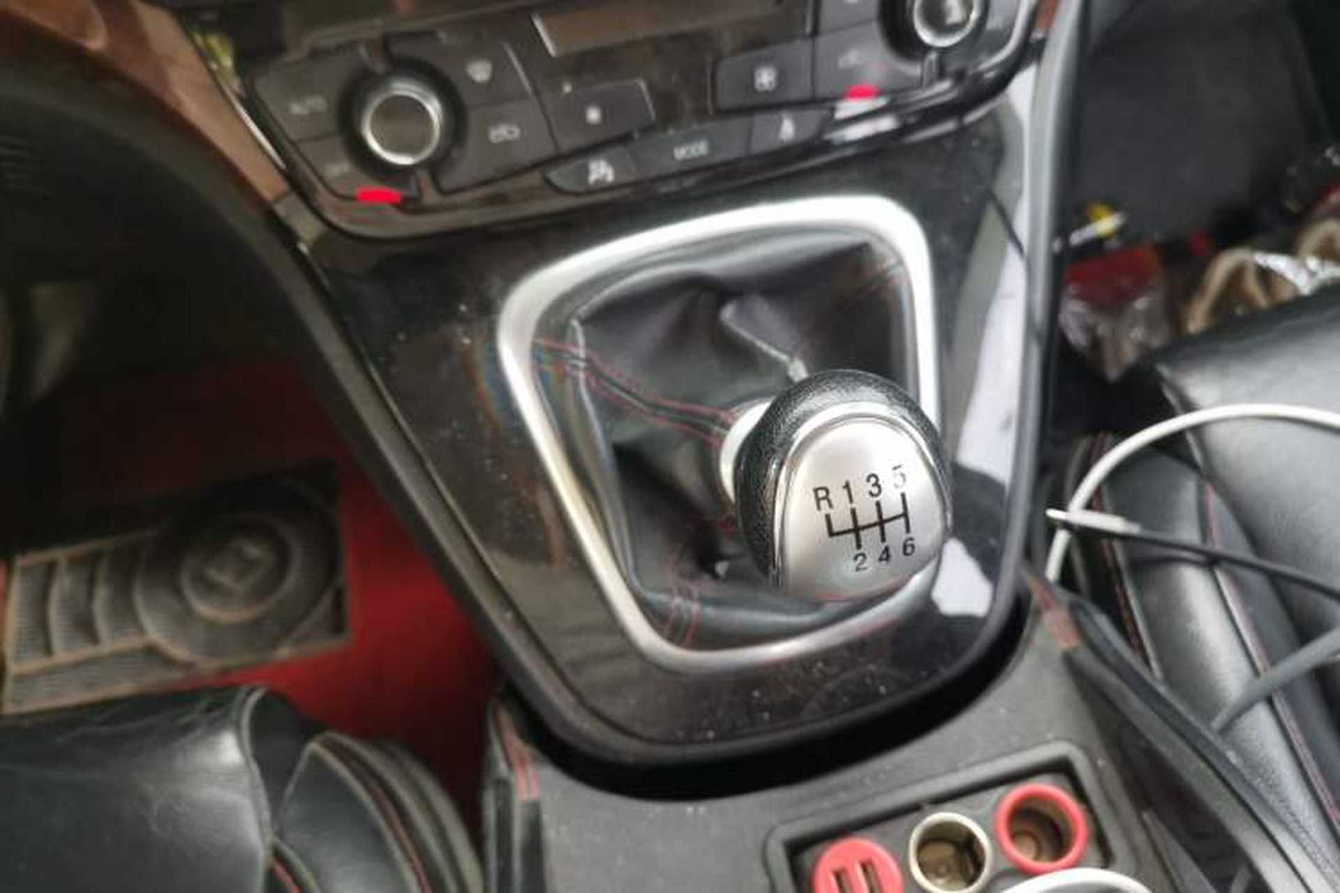 Used Haval H6 2013 Sport Edition 1.5T Manual Two-Wheel Drive Urban Model Gear Lever