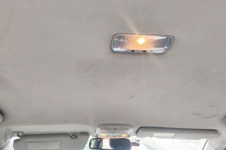 Used Haval H6 2013 Upgraded Model 1.5T Manual Two-Wheel Drive Elite Version Headliner