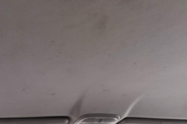 Used Haval H6 2013 Upgraded Model 1.5T Manual Two-Wheel Drive Elite Version Headliner