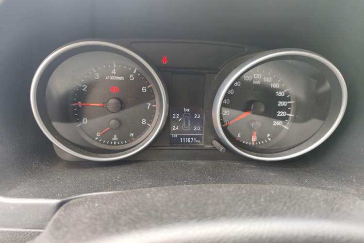 Used Haval H6 2013 Upgraded Model 1.5T Manual Two-Wheel Drive Elite Version Instrument Cluster