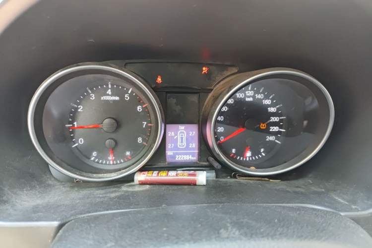 Used Haval H6 2013 Upgraded Model 1.5T Manual Two-Wheel Drive Elite Version Instrument Cluster
