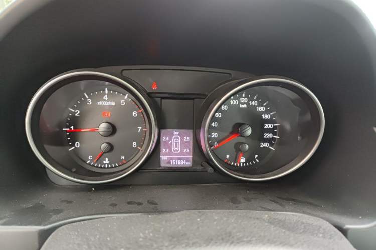 Used Haval H6 2013 Sports Edition 1.5T Manual Two-Wheel Drive Elite Model Instrument Cluster
