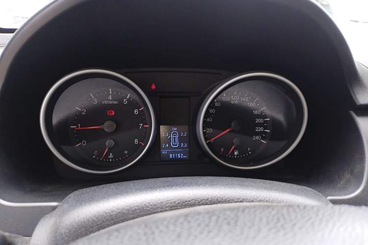 Used Haval H6 2013 Sports Edition 1.5T Manual Two-Wheel Drive Elite Model Instrument Cluster