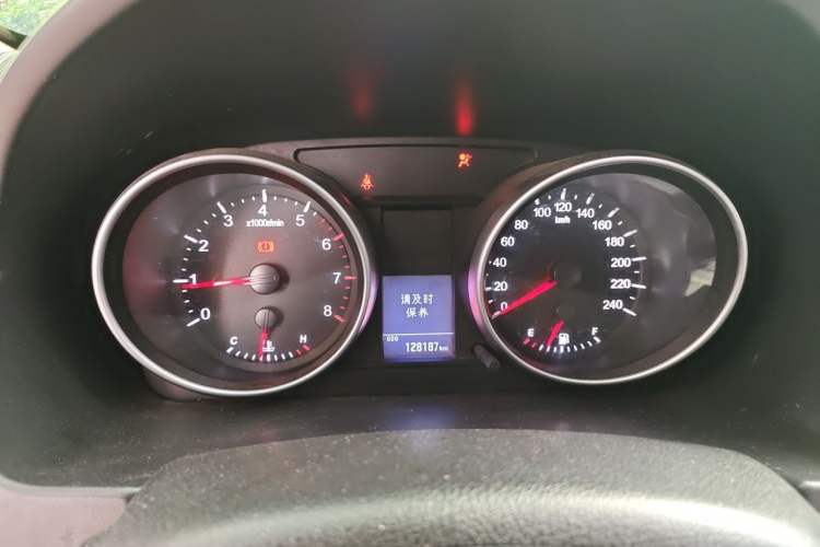 Used Haval H6 2013 Sports Edition 1.5T Manual Two-Wheel Drive Elite Model Instrument Cluster