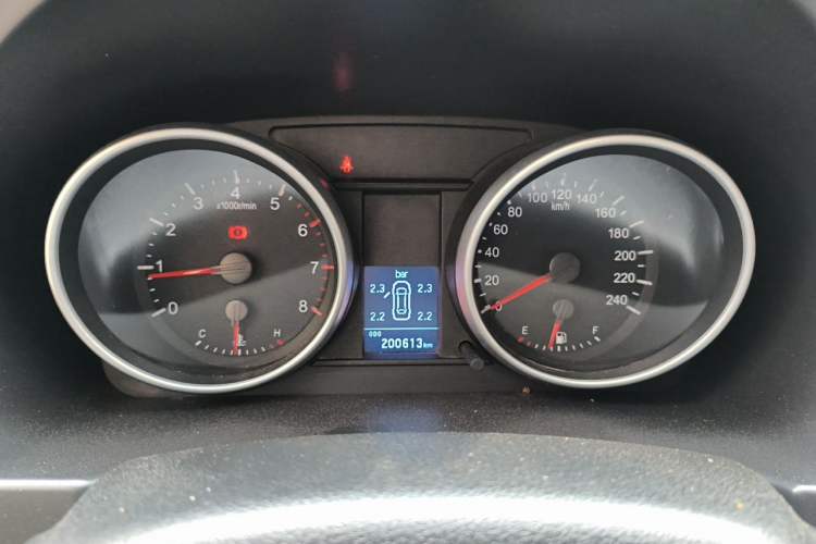 Used Haval H6 2013 Sports Edition 1.5T Manual Two-Wheel Drive Elite Model Instrument Cluster