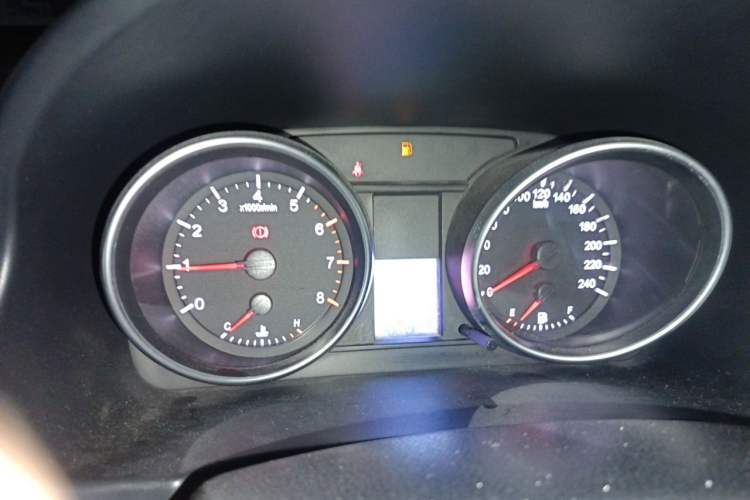 Used Haval H6 2013 Upgraded Model 1.5T Manual Two-Wheel Drive Elite Version Instrument Cluster