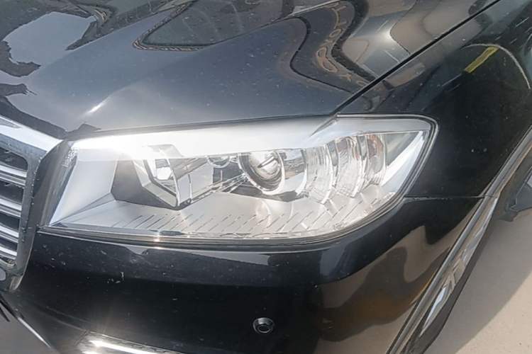 Used Haval H6 2013 Sport Edition 1.5T Manual Two-Wheel Drive Prestige Model Left Front Headlight