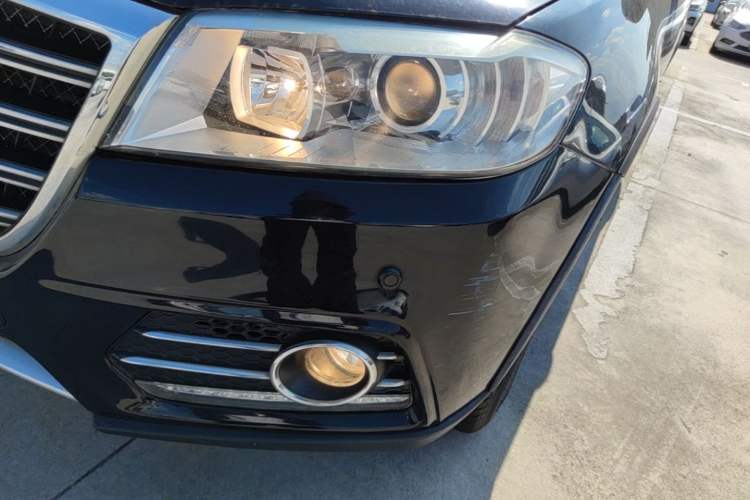 Used Haval H6 2013 Sports Edition 1.5T Manual Two-Wheel Drive Elite Model Left Front Headlight
