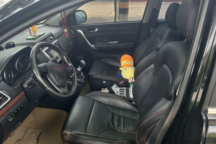 Used Haval H6 2013 Sports Edition 1.5T Manual Two-Wheel Drive Elite Model Left Front Seat