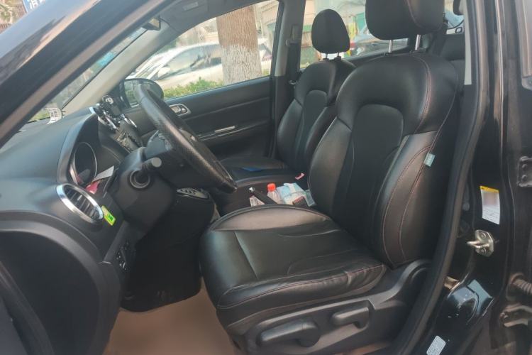 Used Haval H6 2013 Upgraded Model 2.4L Automatic Two-Wheel Drive Elite Version Left Front Seat
