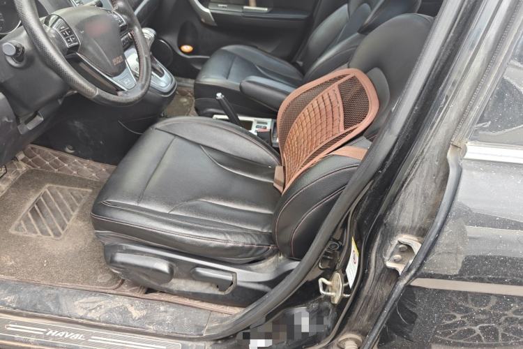 Used Haval H6 2013 Upgraded Model 2.4L Automatic Two-Wheel Drive Elite Version Left Front Seat
