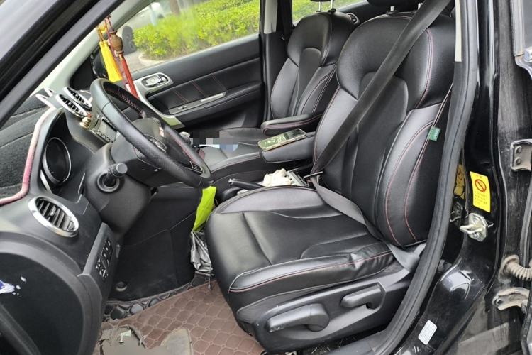 Used Haval H6 2013 Sport Edition 1.5T Manual Two-Wheel Drive Urban Model Left Front Seat