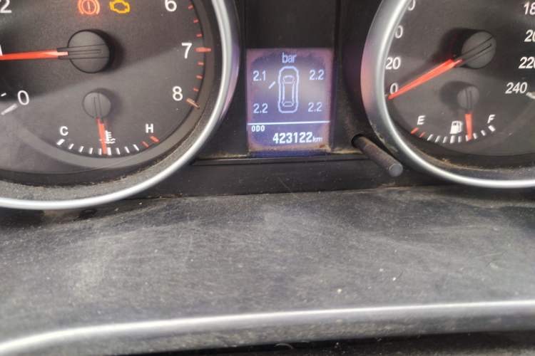 Used Haval H6 2013 Sport Edition 1.5T Manual 4x4 Elite Model Odometer Close Up