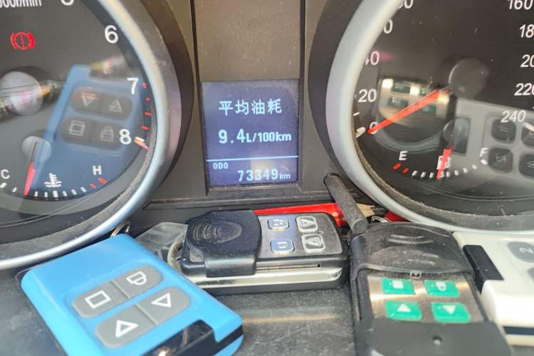 Used Haval H6 2013 Upgraded Model 1.5T Manual Two-Wheel Drive Urban Version Odometer Close Up