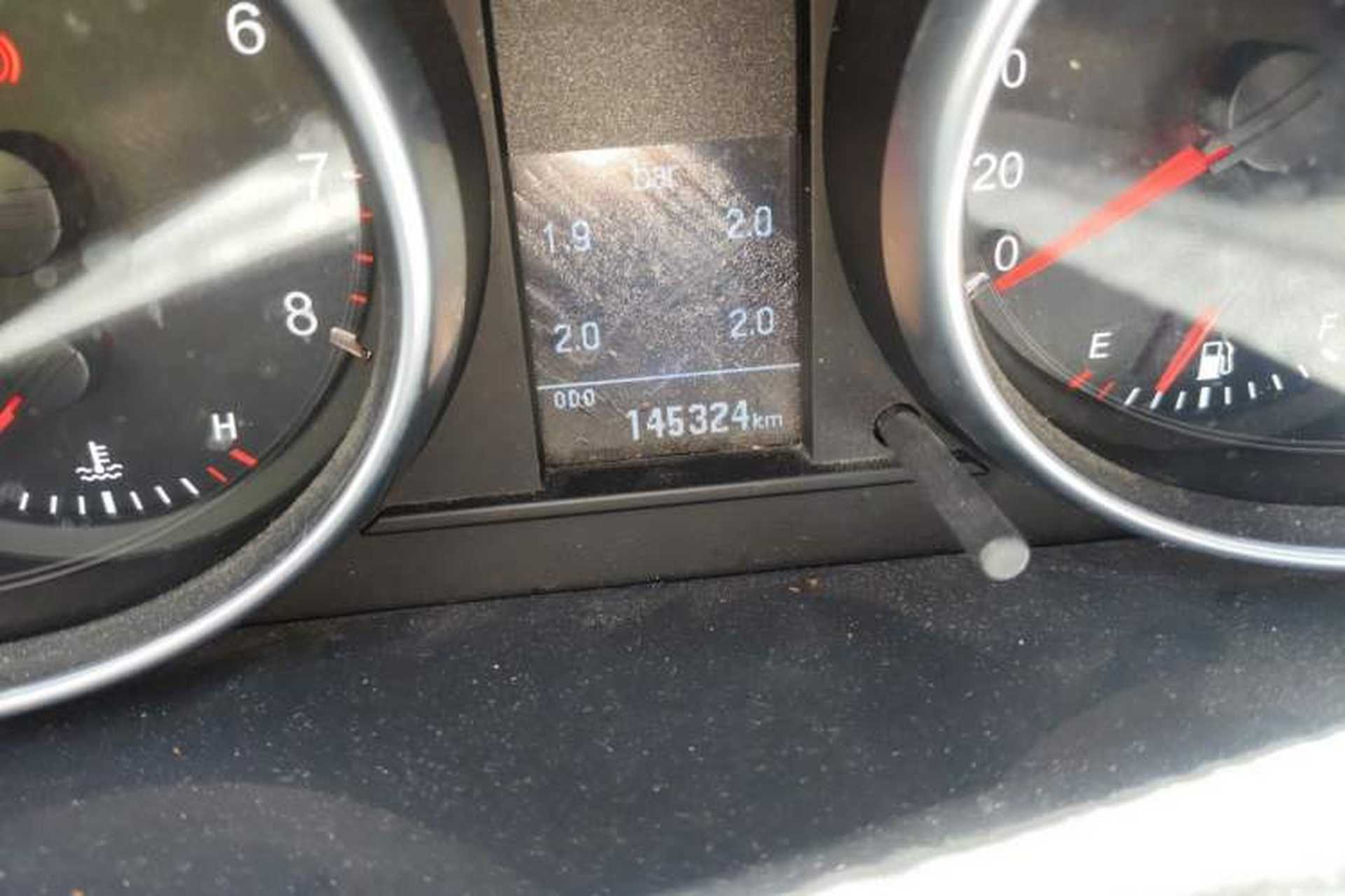 Used Haval H6 2013 Upgraded Model 1.5T Manual Two-Wheel Drive Prestige Version Odometer Close Up