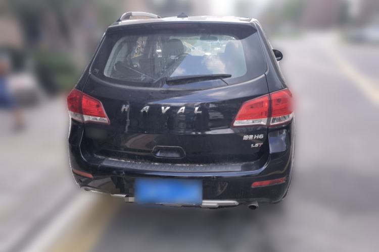 Used Haval H6 2013 Upgraded Model 1.5T Manual Two-Wheel Drive Elite Version Rear