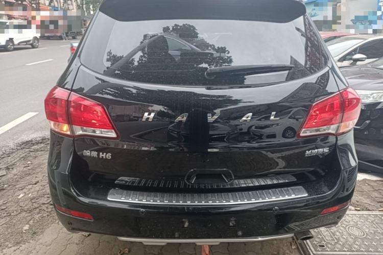 Used Haval H6 2013 Upgraded Model 2.4L Automatic Two-Wheel Drive Elite Version Rear