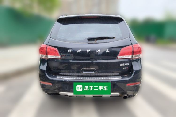 Used Haval H6 2013 Upgraded Model 1.5T Manual Two-Wheel Drive Elite Version Rear