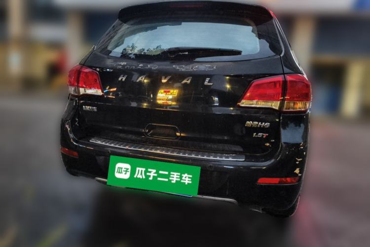 Used Haval H6 2013 Upgraded Model 1.5T Manual Two-Wheel Drive Elite Version Rear