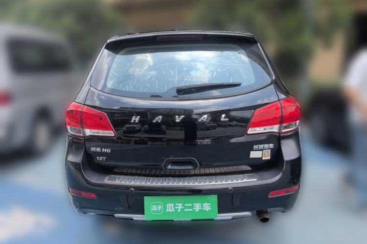Used Haval H6 2013 Upgraded Model 1.5T Manual Two-Wheel Drive Elite Version Rear